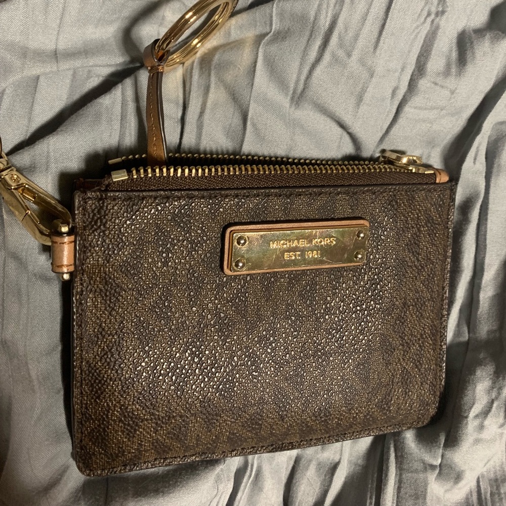 Michael kors wallet
